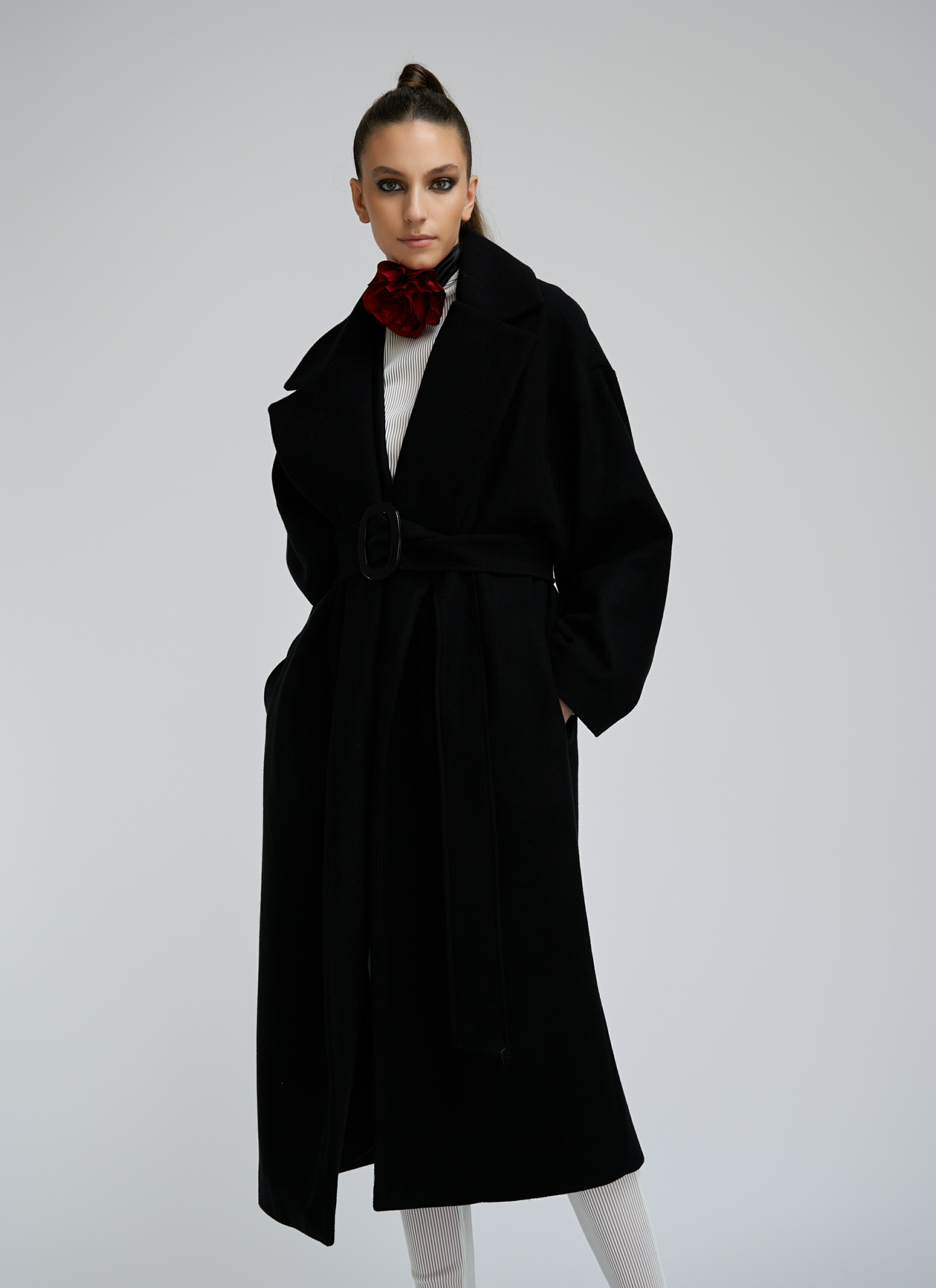 Palton oversized negru din lana COLTRA